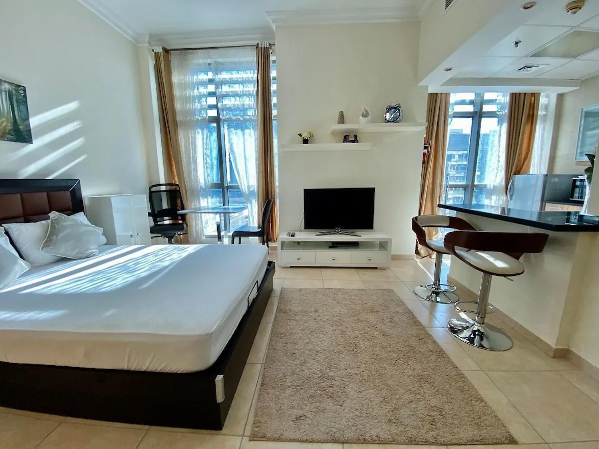 Apartment Lovely Studio In Dubai Marina Near Beach And Metro Z417 United Arab Emirates